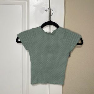 Lettuce cut Green Crop top